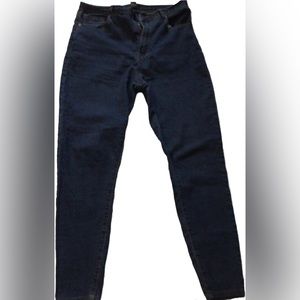Forever 21 Stretch Blue Jeans